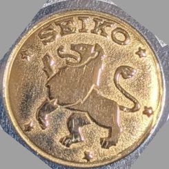 グランドセイコー セカンド初期型の裏蓋に残る金色の獅子メダリオン